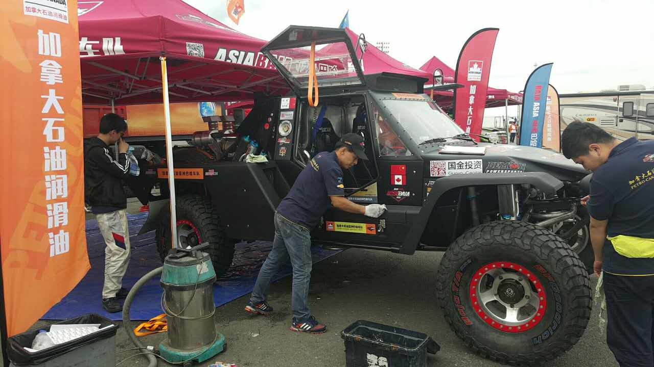 賽前準(zhǔn)備與車輛調(diào)試